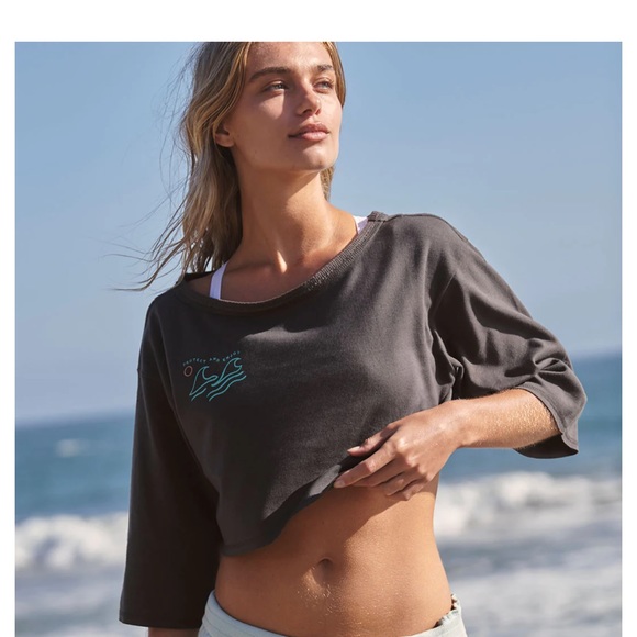 FREE PEOPLE MOVEMENT X Surfrider Women’s cropped sweater sweatshirt medium - Picture 2 of 5